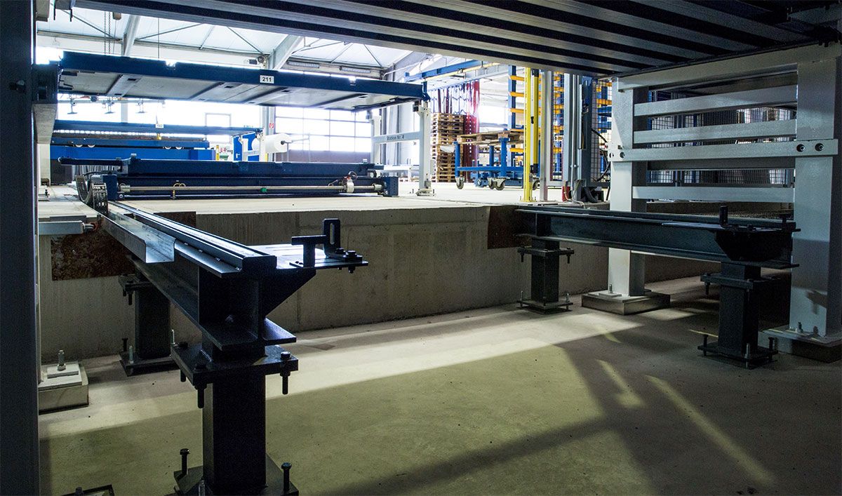 Image : L'augmentation de la capacité de stockage a également motivé l'installation du système de stockage pour tôles dans une fosse.