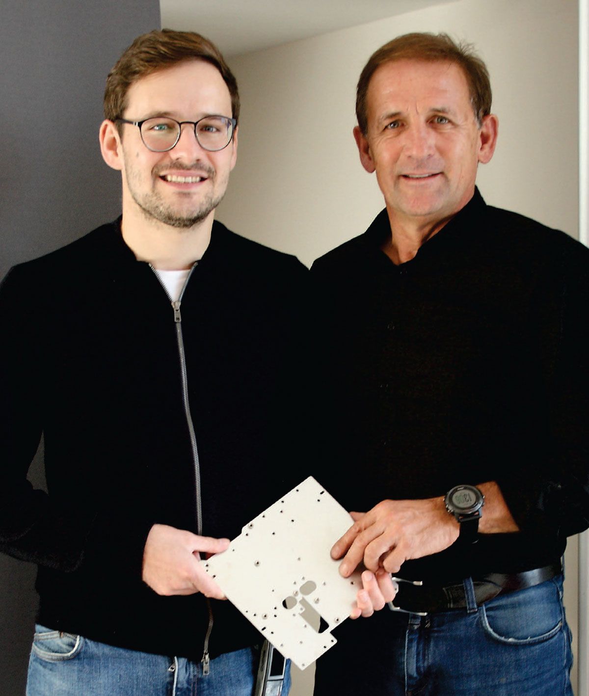 Bild: Johann und Andreas Bürger, Geschäftsführer der BBW Lasertechnik GmbH