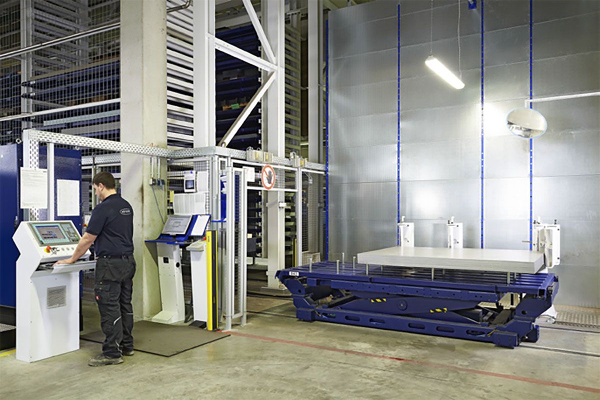 Bild: STOPA COMPACT II mit Scherenhubtisch