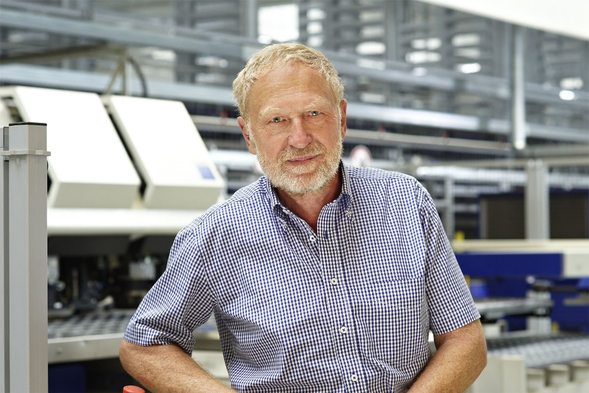 Bild: Diplom-Ingenieur Dieter Bohnig, Fertigungsingenieur der WaCo Gerätetechnik GmbH, Dresden