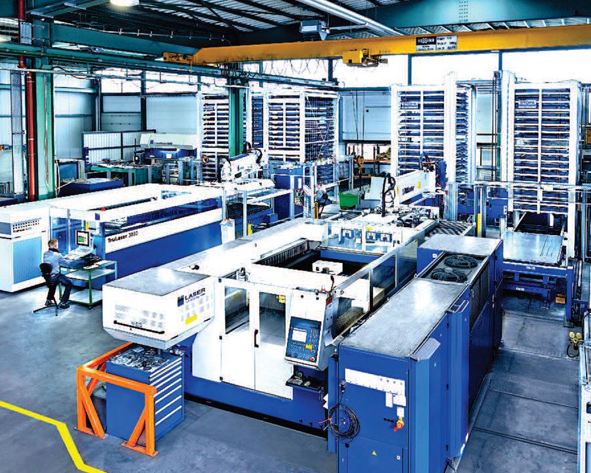 Immagine: magazzino STOPA con stazioni di carico e scarico frontali