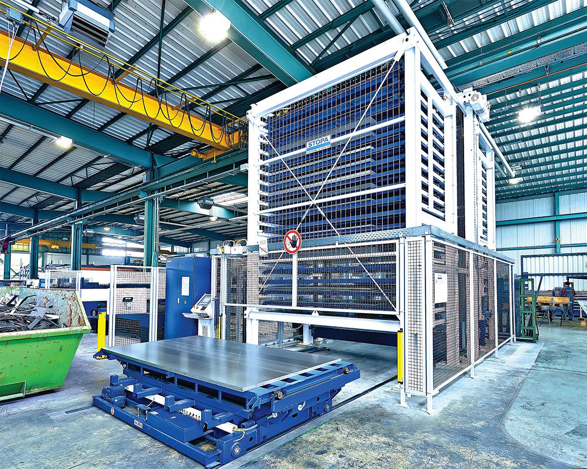 Picture: STOPA FLEX, The two tower storage systems are a good example of how compactly sheet metal can be stored in a relatively small area